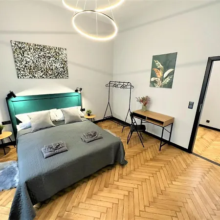 Luxury 100m2 Loft Design-apartment At Wawel + Netflix Apartment Krakau