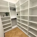 Luxury 100m2 Loft Design-apartment At Wawel + Netflix كراكوفيا