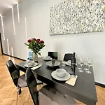 Luxury 100m2 Loft Design-apartment At Wawel + Netflix * كراكوفيا